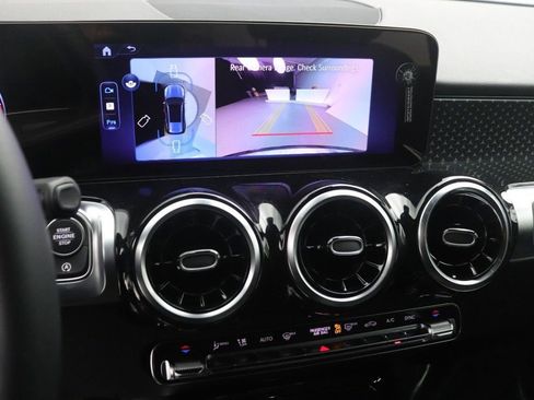 Certified 2026 Mercedes-Benz GLB 250 image 16