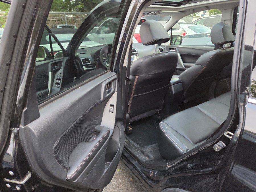 Used 2017 Subaru Forester 2.5i Limited AWD/4WD image 7