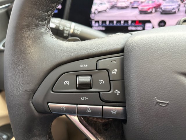 Certified 2024 Cadillac Escalade Premium Luxury w/ LPO, Floor Liner Package AWD/4WD image 26
