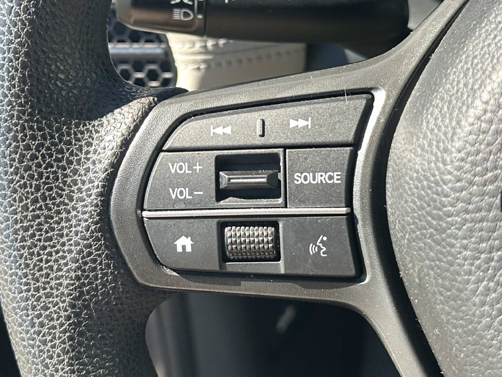 Used 2023 Honda HR-V LX image 24