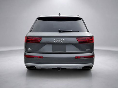 Used 2018 Audi Q7 3.0T Premium Plus w/ Premium Plus Package AWD/4WD image 4