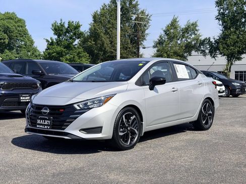 Used 2024 Nissan Versa SR w/ Trunk Package FWD image 5