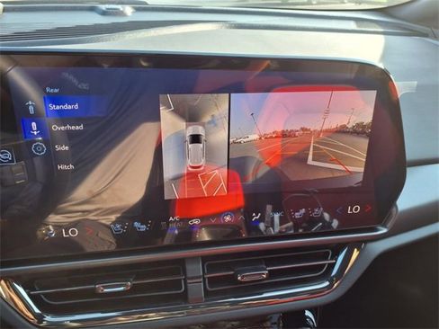 New 2025 Chevrolet Equinox EV RS image 16