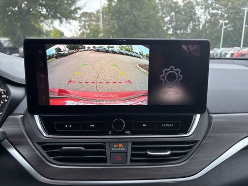 New 2025 Nissan Altima 2.5 SV w/ SV Special Edition Package image 12