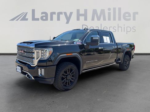 Used 2021 GMC Sierra 2500 Denali w/ Denali Black Diamond Edition AWD/4WD image 1