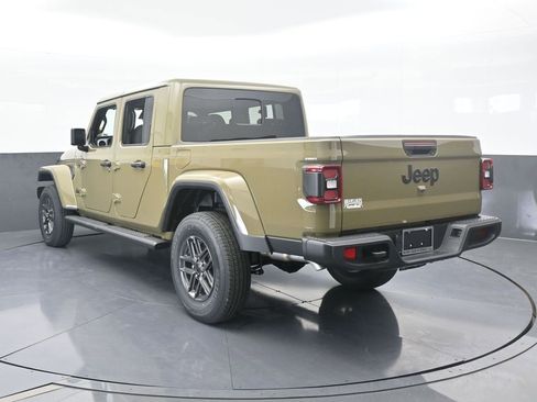 New 2026 Jeep Gladiator Sport image 4