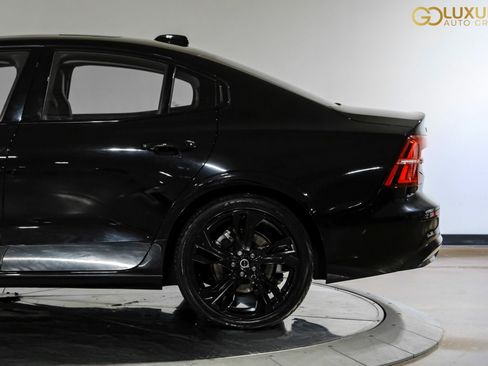 Used 2024 Volvo S60 B5 Core image 15