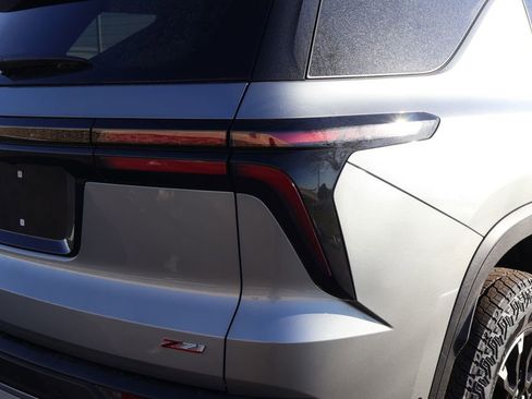 New 2026 Chevrolet Traverse Z71 w/ Enhanced Driving Package image 7