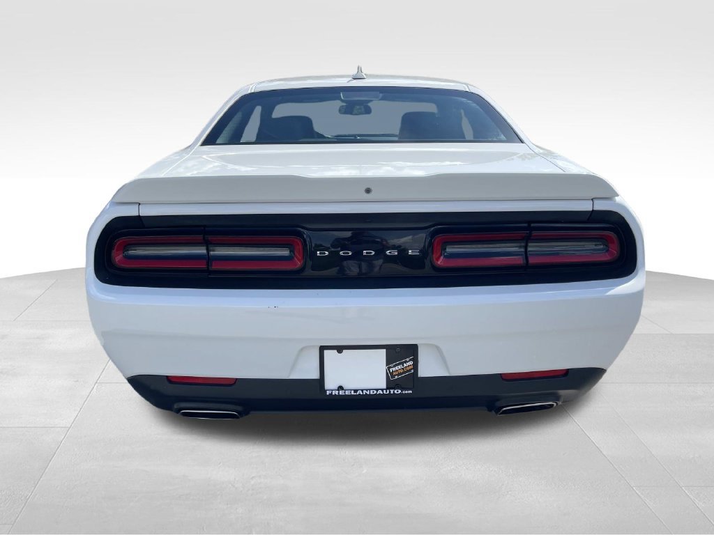 Used 2020 Dodge Challenger SXT w/ Plus Package RWD image 4