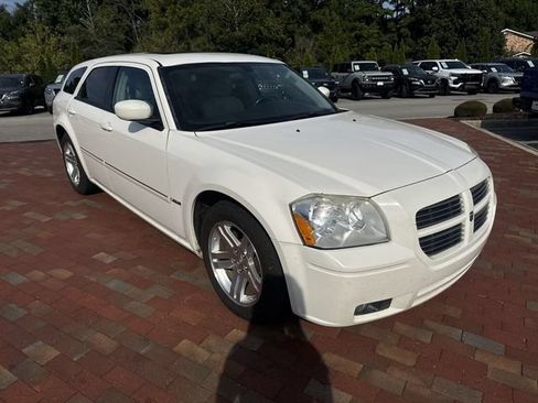 Used 2007 Dodge Magnum R/T w/ Convenience Group II RWD image 19