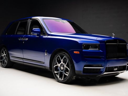 Used 2021 Rolls-Royce Cullinan Black Badge image 88