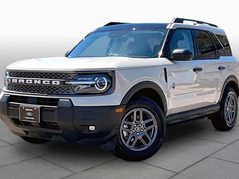 Used 2025 Ford Bronco Sport Big Bend w/ Convenience Package image 2