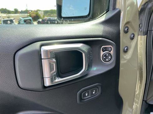 New 2025 Jeep Wrangler Unlimited Sport AWD/4WD image 23
