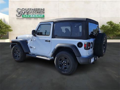 Used 2023 Jeep Wrangler Sport image 3