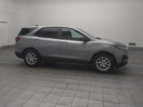 Used 2024 Chevrolet Equinox LS w/ LS Convenience Package image 11