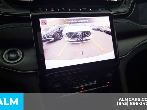 Used 2023 Jeep Grand Cherokee 4WD 4xe image 9