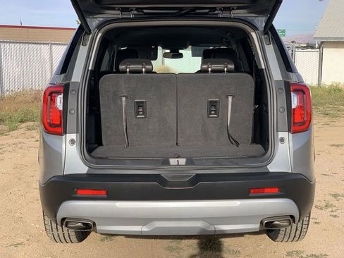 Certified 2023 GMC Acadia SLT w/ Technology Package image 25