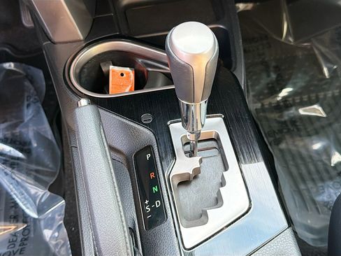 Used 2016 Toyota RAV4 Limited image 26