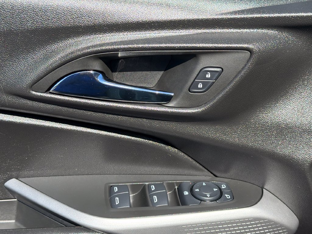 Used 2024 Chevrolet Trax RS w/ Driver Confidence Package FWD image 12