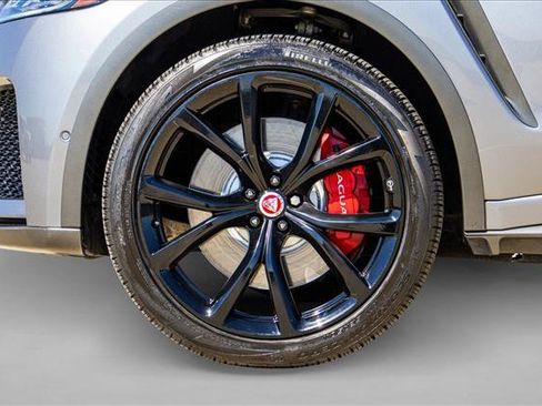 Used 2020 Jaguar F-PACE SVR AWD/4WD image 9