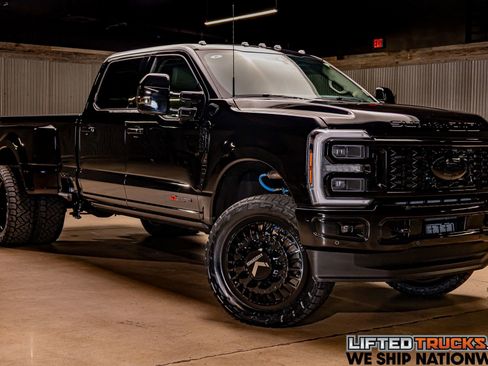 Used 2026 Ford F350 Platinum w/ Platinum Plus Package image 1