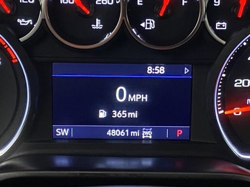 Used 2021 Chevrolet Silverado 1500 LT image 16