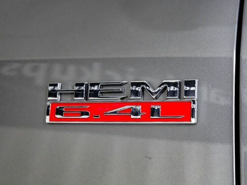 Used 2022 RAM 3500 Tradesman image 43