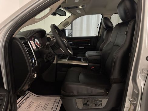 Used 2013 RAM 2500 Laramie w/ Convenience Group image 23