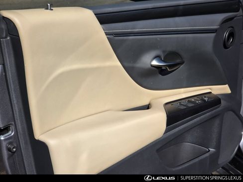 Used 2019 Lexus ES 350 w/ Accessory Package 2 FWD image 11