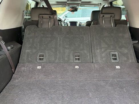 Used 2017 GMC Yukon XL Denali w/ Open Road Package image 5