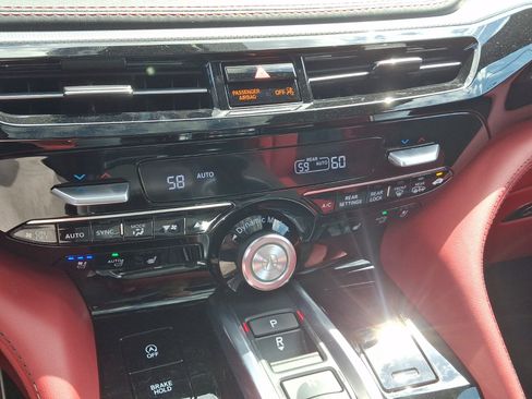 Used 2023 Acura MDX A-Spec AWD/4WD image 17