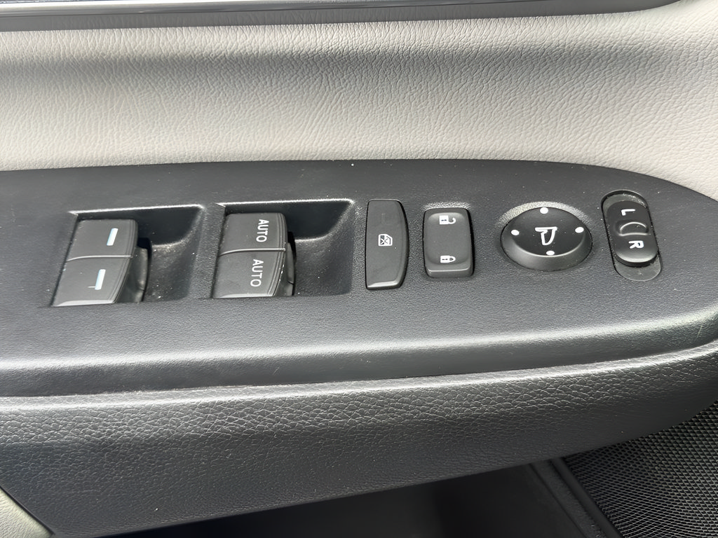 Used 2019 Honda CR-V EX-L image 24