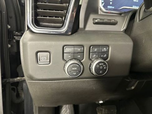 Used 2024 GMC Sierra 2500 Denali Ultimate image 19