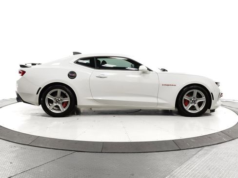Used 2018 Chevrolet Camaro LT image 11