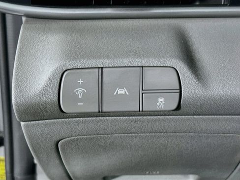 Used 2021 Hyundai Elantra SEL FWD image 17