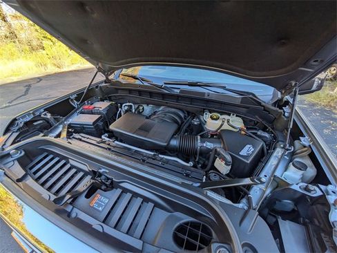 Used 2019 GMC Sierra 1500 SLT w/ SLT Premium Plus Package image 38