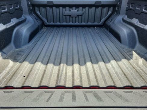 New 2025 Chevrolet Colorado Z71 w/ Technology Package image 23