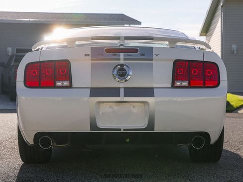 Used 2007 Ford Mustang GT Premium image 7