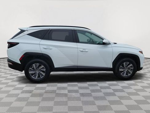 Used 2022 Hyundai Tucson Blue w/ Cargo Package AWD/4WD image 6