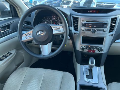Used 2011 Subaru Legacy 2.5i image 13