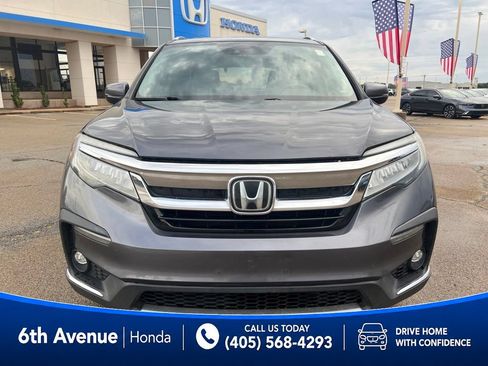 Used 2019 Honda Pilot Touring image 2