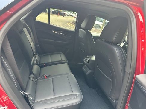 Used 2024 Chevrolet Blazer EV LT AWD/4WD image 28