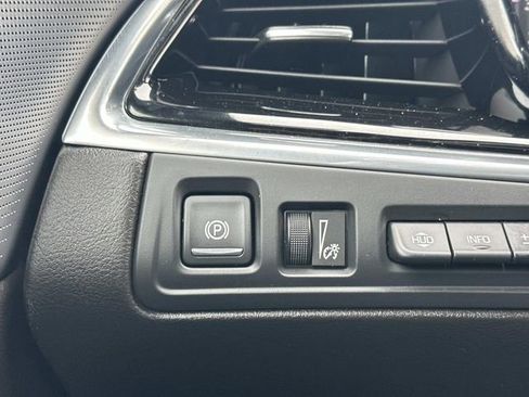 Used 2020 Cadillac XT6 Premium Luxury w/ Platinum Package AWD/4WD image 26