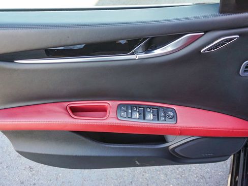 Used 2018 Maserati Ghibli S GranSport Q4 image 19