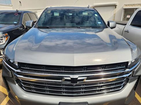 Used 2023 Chevrolet Tahoe LT w/ LT Signature Package image 2