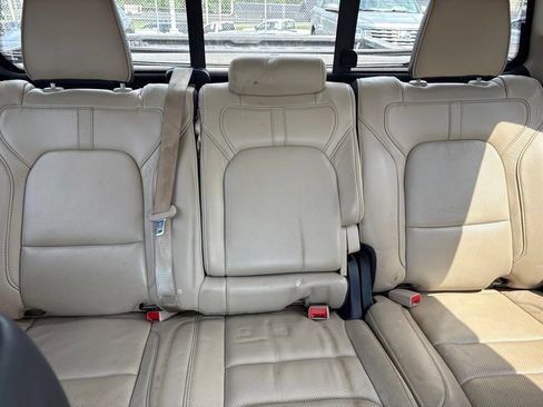 Used 2021 RAM 1500 Limited AWD/4WD image 10