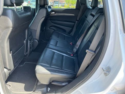 Used 2021 Jeep Grand Cherokee Limited w/ Quick Order Package 28K 80th AWD/4WD image 3