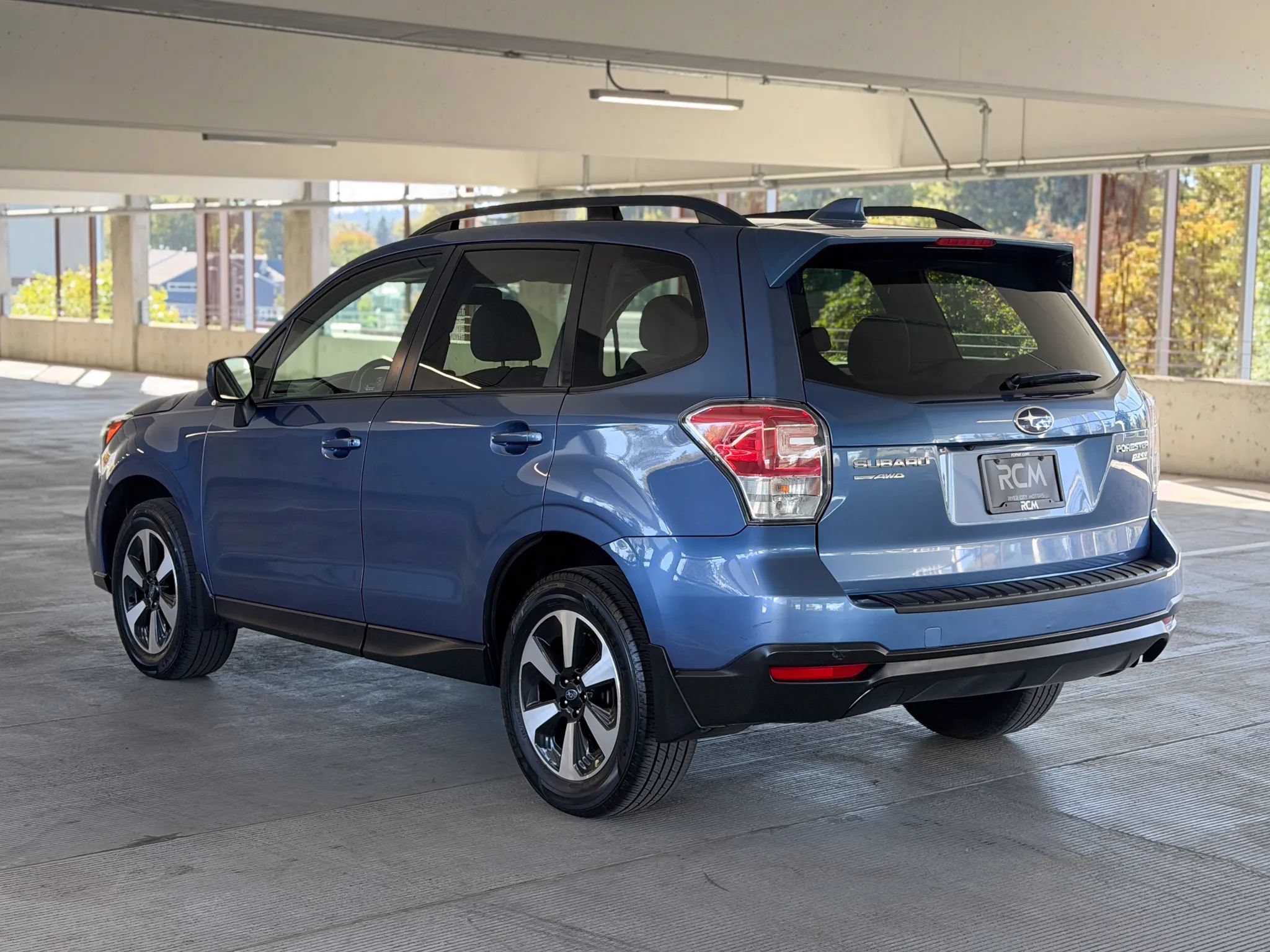 Used 2017 Subaru Forester 2.5i Premium w/ All-Weather Package AWD/4WD image 7