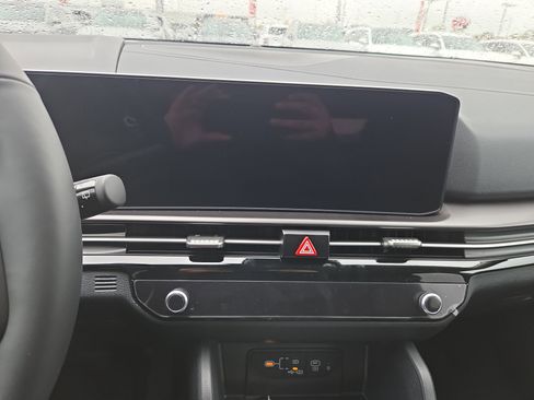 New 2026 Kia Sportage SX image 12