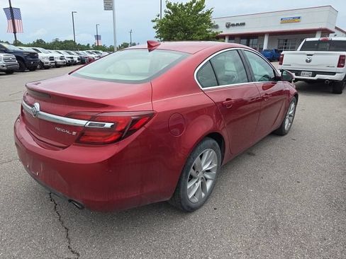 Used 2015 Buick Regal FWD image 9